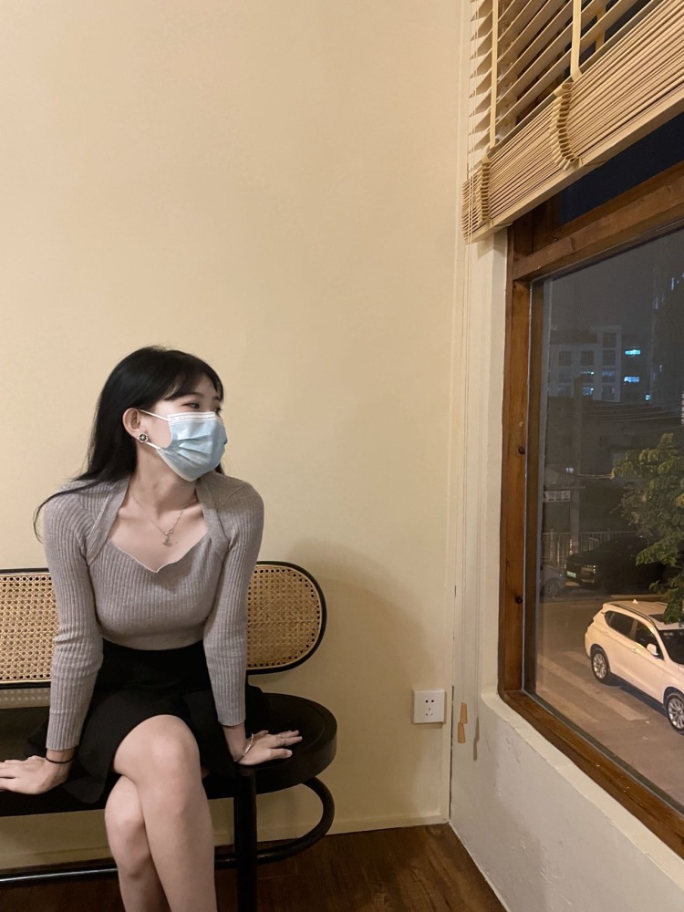 亚勤baby🎀-广东省·汕头市·澄海区-抖音 *** 微博-身高160体重85斤 出图快 认真负责 骗子勿扰 会p图哦 会有耐心