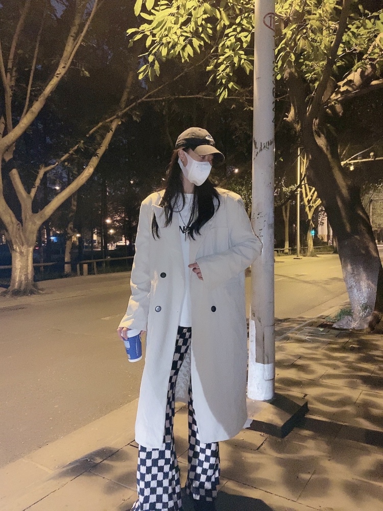 Nuyoah.-四川省·成都市·金牛区-快手 抖音-喜欢拍照 
本人偏欧韩风 各种风格都可尝试
身高168
体重94