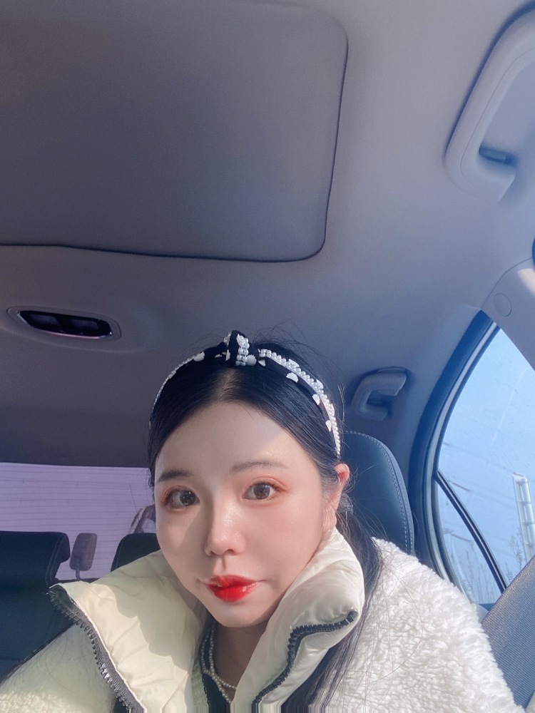 灰姑娘👸-北京市·北京市·东城区-抖音搜索 1069894629-本人从事多年 美工设计 品牌包装设计 新媒体运营,因为本身也是一名电商设计师,所以对自身要求也高,合作请找我,让您省心放心