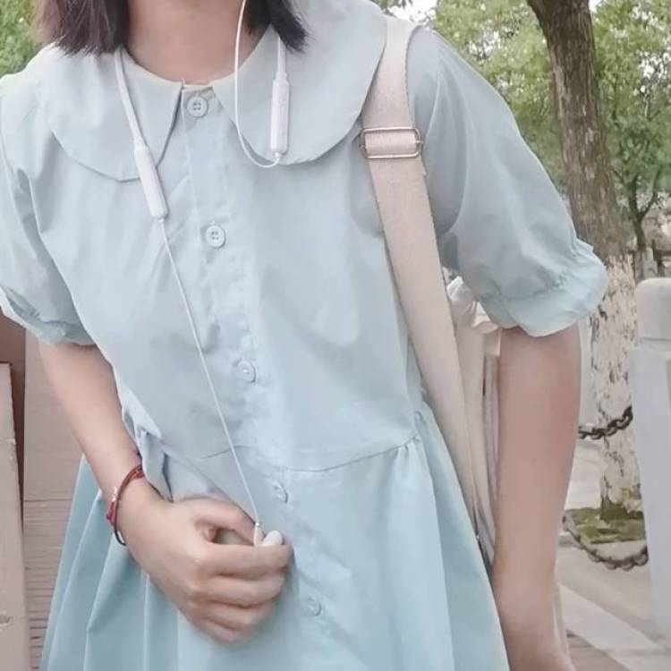 小陶今天秃了嘛.-北京市·北京市·东城区-抖音 ***-身高：163 体重：100
兴趣爱好：拍照
寄拍送拍都🉑
咱就是说 希望各位商家都请看看孩子 拍照细致 会P图