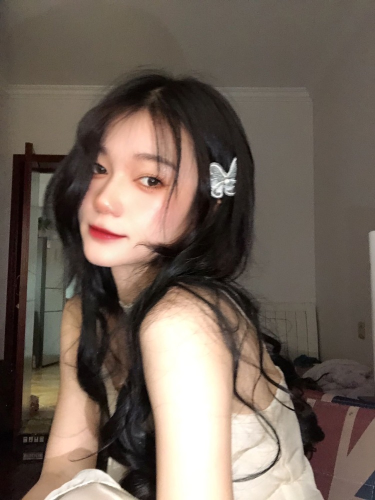 酸辣粉-湖南省·长沙市·芙蓉区-快手,***-帮您拍摄产品买家秀
您试用产品,做开箱测评,写试用
报告,写种草文案,拍体验短视频
衣服穿搭分享
探店打卡