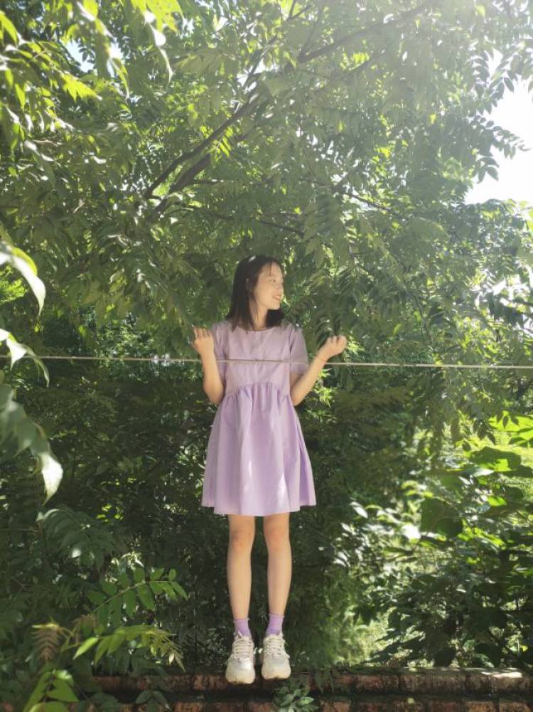 叶语晗-四川省·宜宾市·翠屏区-抖音-抖音粉丝1.2万,本人身高157cm,体重42kg,可接寄拍,抖音、***、微博,非诚勿扰