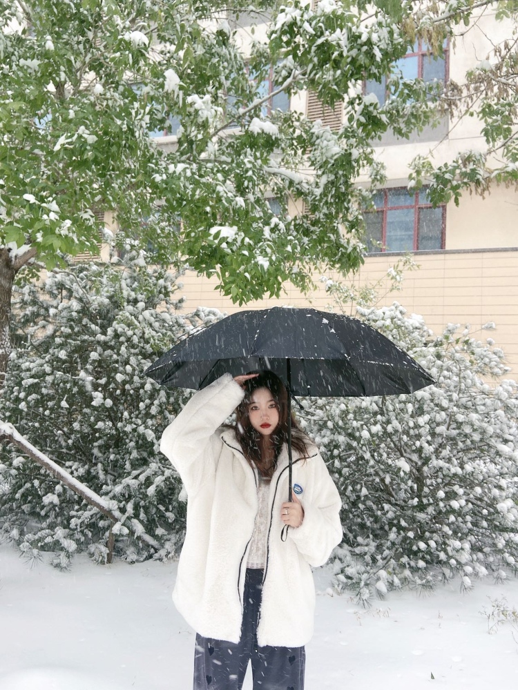 是泡饭o-河北省·唐山市·曹妃甸区-抖音 ***-175 56kg 主要接寄拍 可以发dy
会p图 辣妹风休闲风都可以