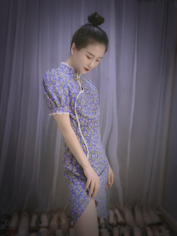 杨雪莲🌿-四川省·成都市·双流区--身高163CM,体重50Kg,平时爱拍照,爱穿搭,想接单寄拍模特,买家秀,会p图,会剪辑