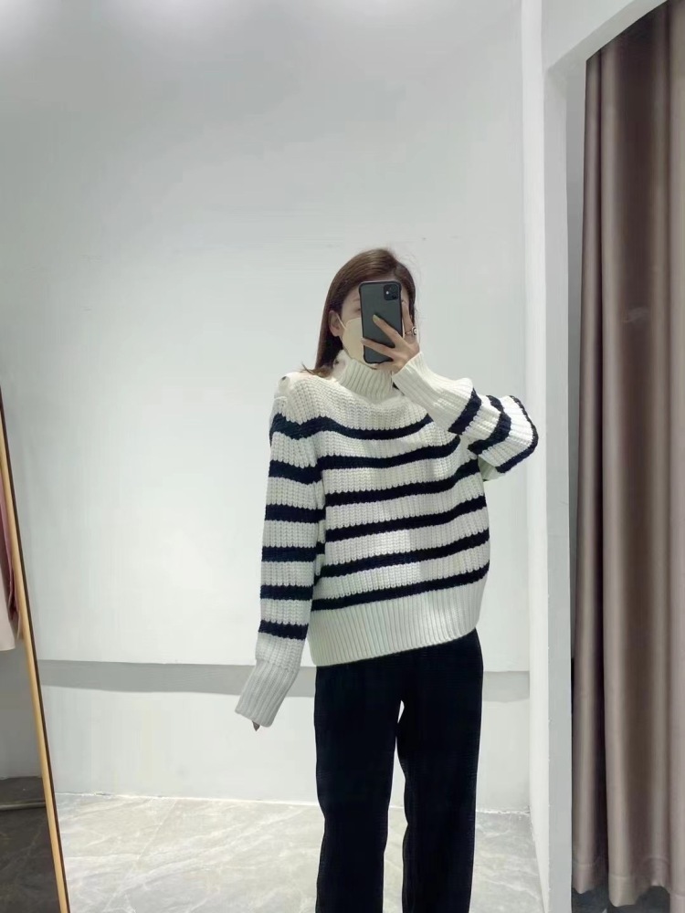 Du_青青🌸Baby-江苏省·徐州市·云龙区--身高165cm,体重83kg。服装,鞋子,饰品,包包寄拍,可以拍照,可以修图,风格都可