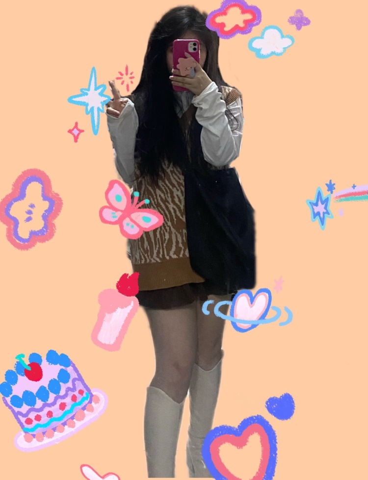 HaiPmNa💫-湖北省·武汉市·江夏区--接寄拍 衣服 美瞳口红 化妆品都可以 会p图 喜欢穿搭 喜欢搭配 喜欢ootd按照要求改照片都可以