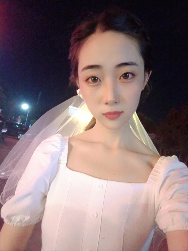 十二-安徽省·蚌埠市·五河县--新人,接寄拍,可送拍,买家秀,tb,xhs,dy
会简单P图,时间自由,不拖稿,风格