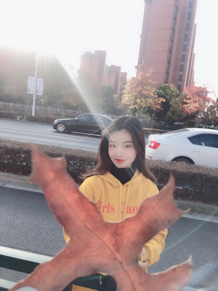 M c 🎀-上海市·上海市·松江区-抖音-大家好!本人爱拍照和各种穿搭 时间自由 衣服 裤子 鞋子都可以 价格可议
年龄:23
身高:158CM
体重:43KG
坐标:上海市·松江区