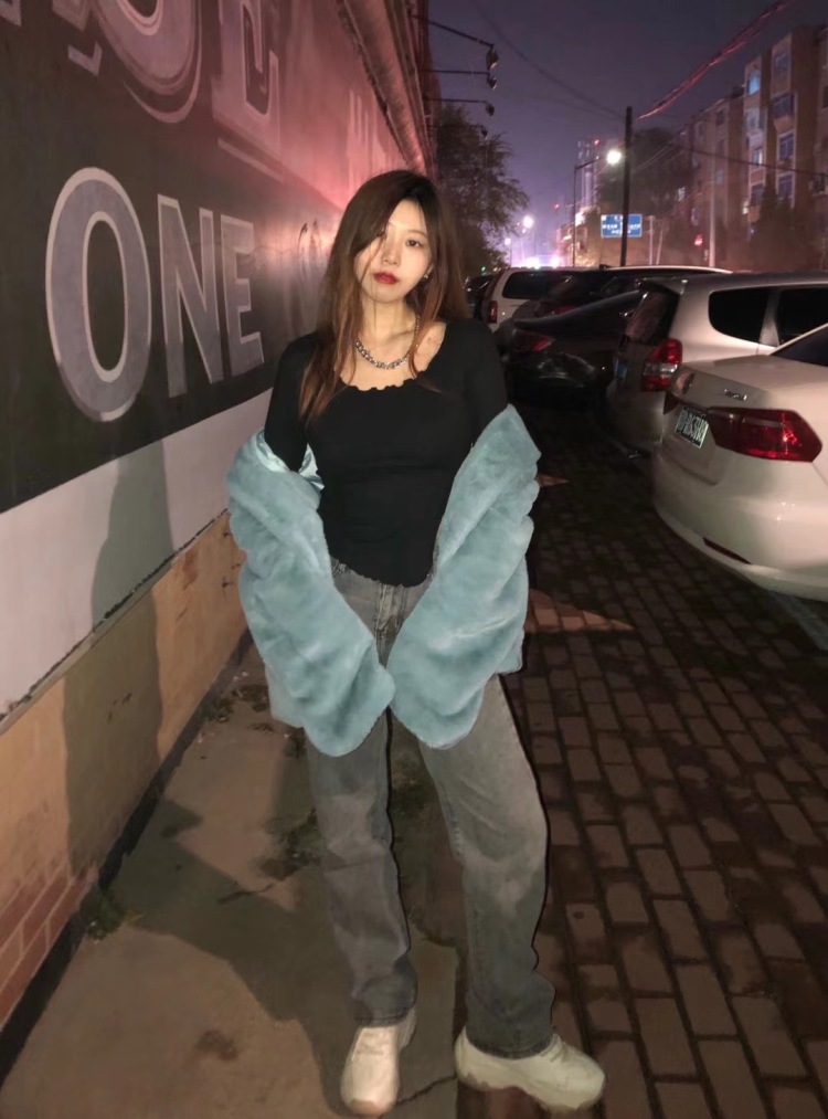 玫瑰引力-辽宁省·沈阳市·和平区--可接穿搭美妆测评 服装寄拍送拍 探店打卡 很爱拍照修图 拍到你满意修到你满意