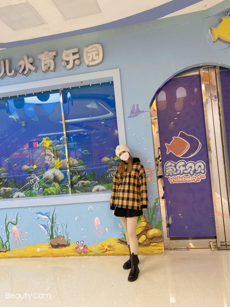 莹莹-辽宁省·大连市·中山区-抖音，***，-大家好！我是：莹莹
本人身高168  体重108 爱拍照和各种穿搭  时间自由 衣服 裤子 鞋子都可以   价格可议
艺名：莹莹
身份：寄拍
年龄：24
身高：168CM
体重：108
粉丝：400
