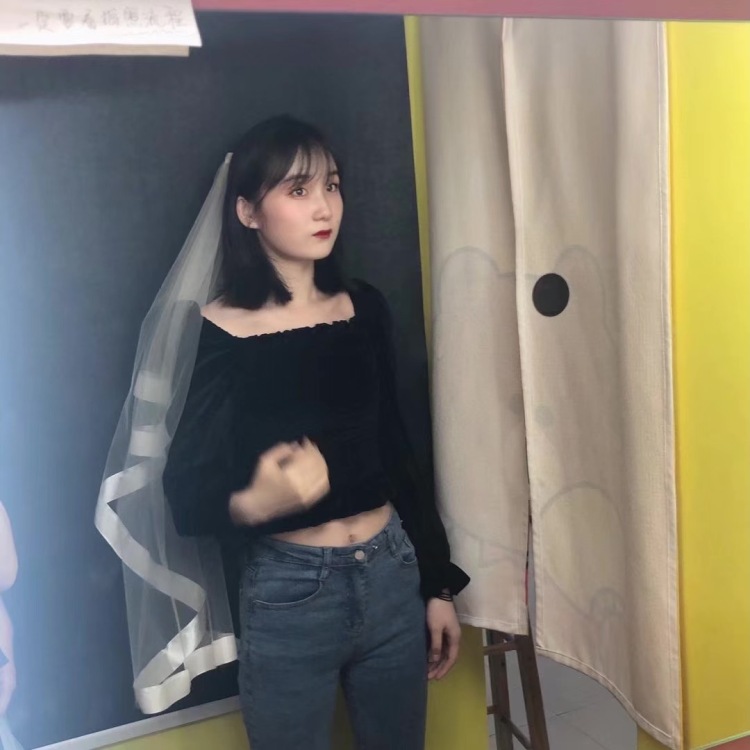 小毛-山西省·运城市·盐湖区-***-身高167体重94
买家秀  饰品  美妆  衣服都可  长相甜美 风格多样
