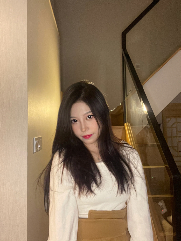 洋洋子-江苏省·连云港市·灌南县-抖音-身高165
体重50
接买家秀、视频、妆面创作
时间充裕
可以长期合作