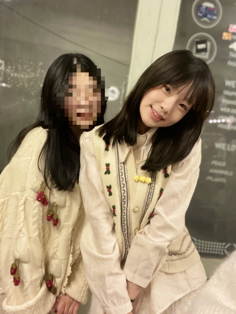 恋爱ⁱⁿᵍ-北京市·北京市·昌平区-***-特长有舞蹈,钢琴
平常经常探店打卡,所以会拍照会p图
想拍淘宝买家秀
衣服,帽子,视频,鞋子……等都可以接