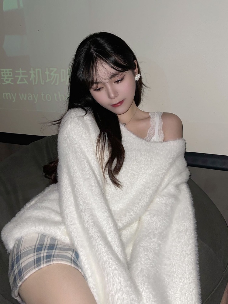 Princess-福建省·福州市·晋安区-抖音 ***-可接寄拍送拍，服饰首饰都可以，身高165体重46，会拍照会p图，短视频制作也可以，风格多变，有意者联系