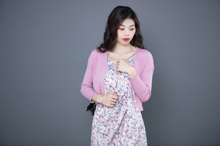 M.-广东省·佛山市·禅城区--现在是舞蹈老师,衣服买家秀
身高:166
体重:92
性别:女