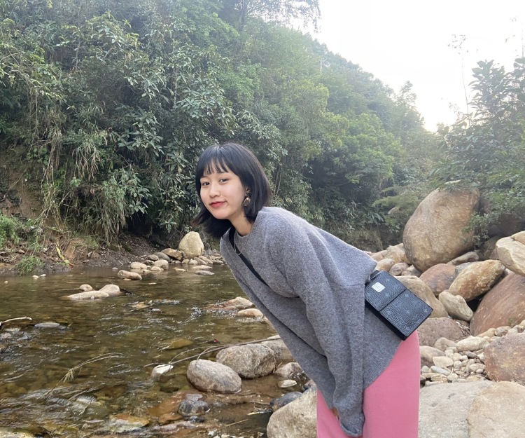 花花别懒-云南省·临沧市·临翔区-抖音 微博 ***-研究生在读,喜欢拍照、服装设计和搭配,身高170体重50公斤,可接买家秀,淘宝逛逛种草带货,短视频创作,开箱测评,种草笔记软文创作及发布,新媒体运营,薪资可商量