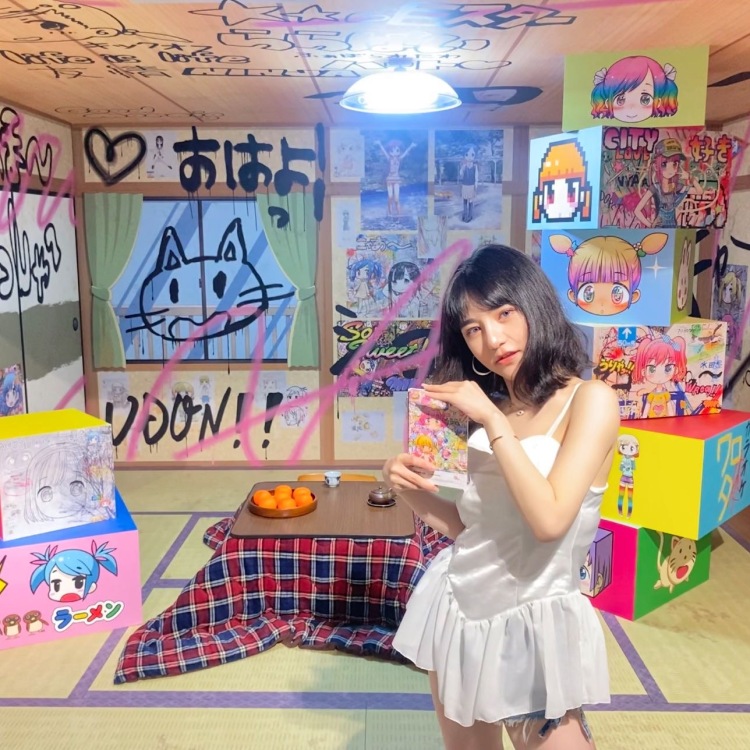 Alina-上海市·上海市·浦东新区-抖音1300➕-抖音直播过，日常比较会穿搭，身高属于小个子，158cm，44kg比例匀称 84 62 84
适合纯欲风，可爱，性感，各种风格都会尝试