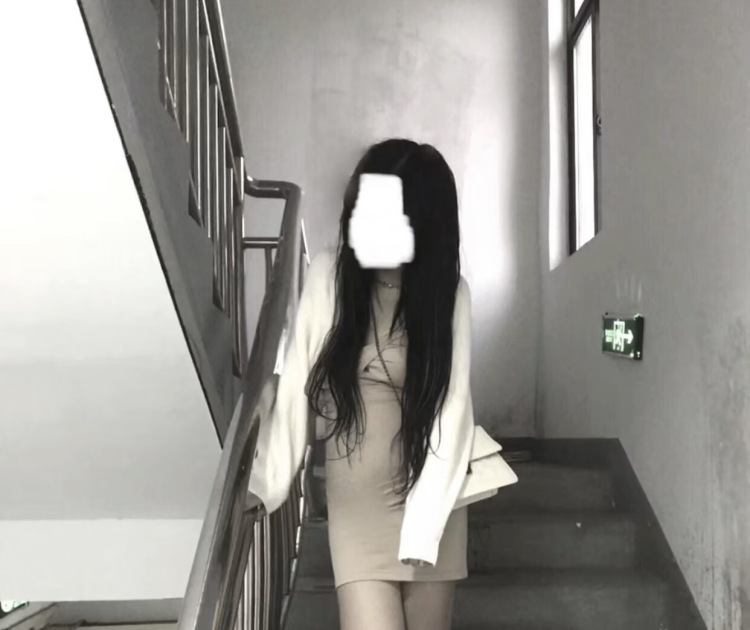 宝宝-江苏省·苏州市·吴中区--我有纹身不过我可以把纹身p没有，新人小白，希望大家多多照顾。
