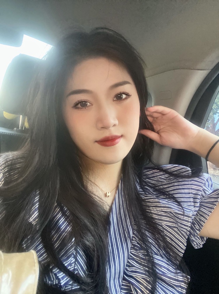 小景o-海南省·三亚市·海棠区--大家好!
可接寄拍 送拍等
服装饰品美妆护肤皆可
风格多样 会修图
效率性完成 保质保量
欢迎合作 🤝
年龄:19
身高:170CM
体重:54kg
