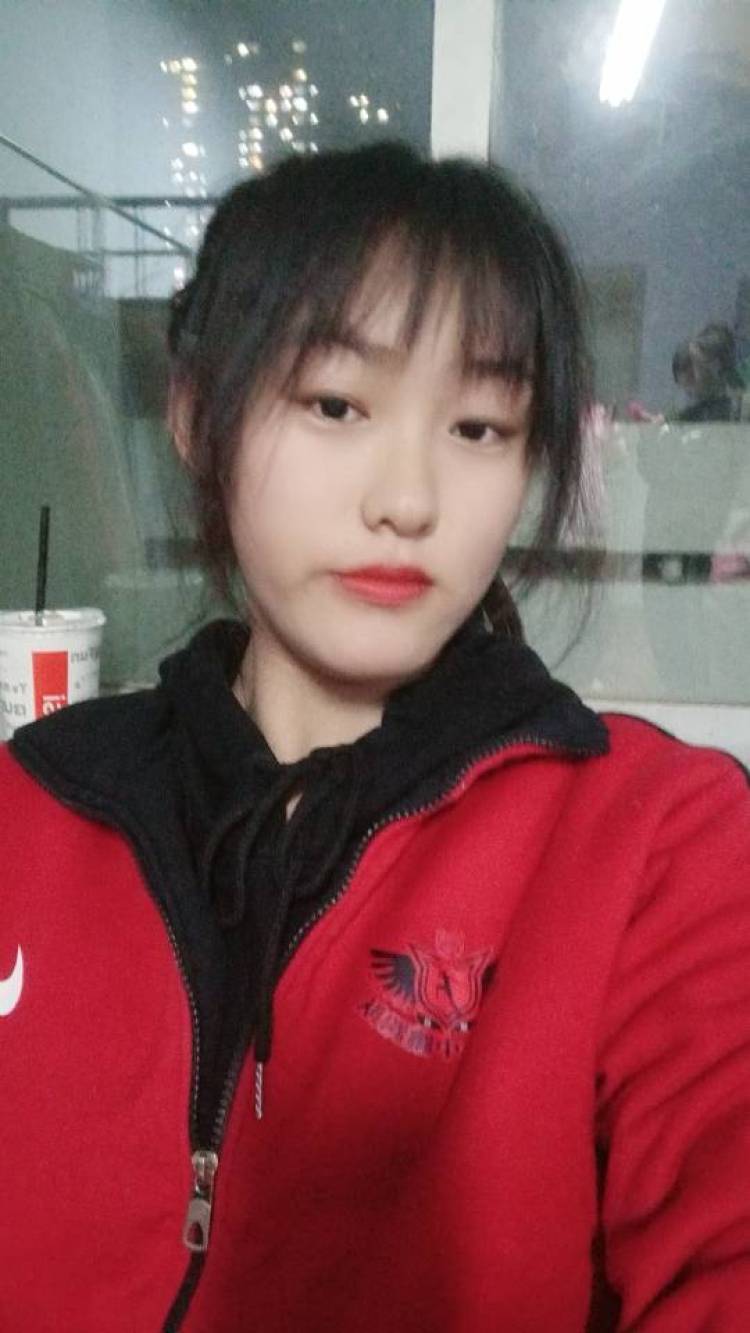 熙熙呀-内蒙古自治区·巴彦淖尔市·临河区-抖音快手-身高179,接受各种活动,网店约拍,短视频创作,产品测试,各种活动