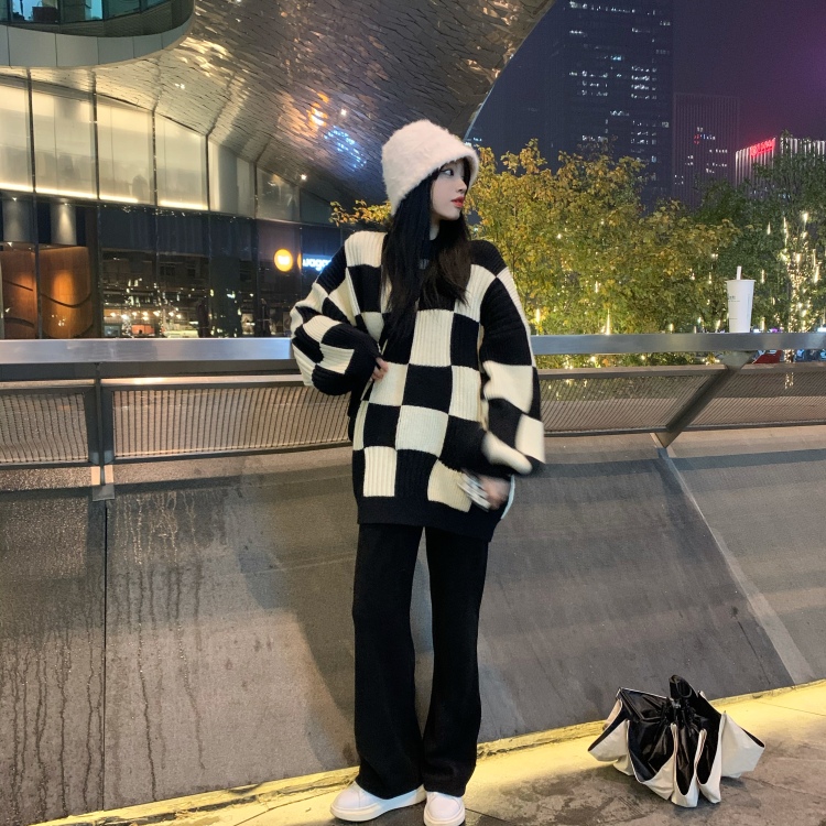 沈沈好了-浙江省·杭州市·拱墅区-微博-接买家秀,寄拍,时间比较空闲,服饰、配饰、化妆品都可,骗子不要来