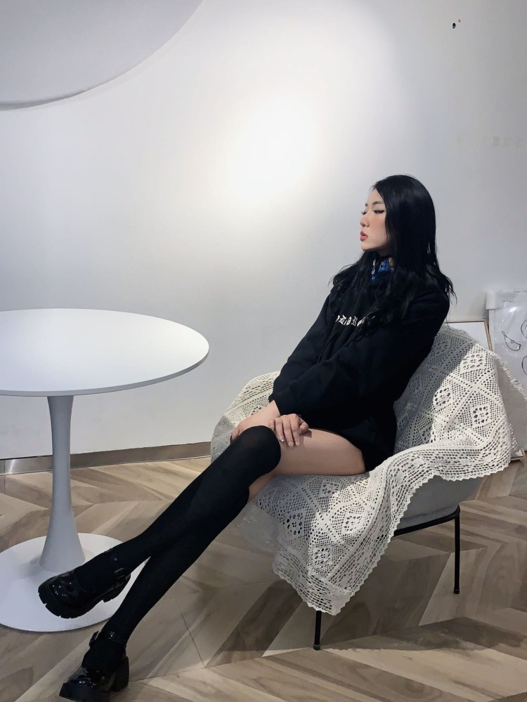 SmellyDil-河南省·郑州市·中原区-***-第一次接 非诚勿扰 骗子5⃣️扰 会认真对待每一个单子 价格可协商 更偏向于服饰 饰品 彩妆