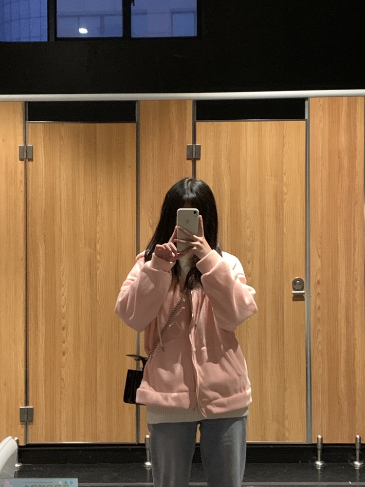 桀骜.-浙江省·嘉兴市·南湖区--本人第一次尝试接寄拍,希望能接到商家的邀请,本人也会全力配合商家宣传,可商议