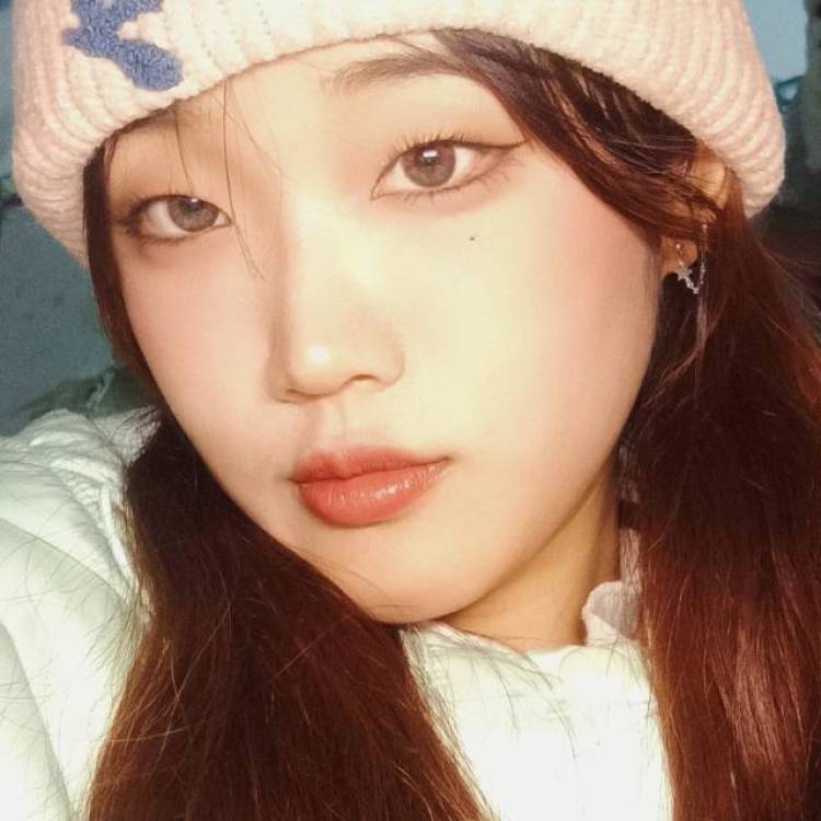 仙女的月亮-安徽省·合肥市·肥西县-抖音***快手-我喜欢画画,还有跳舞 ,还喜欢拍照片,现在是学生,想接一点买家秀