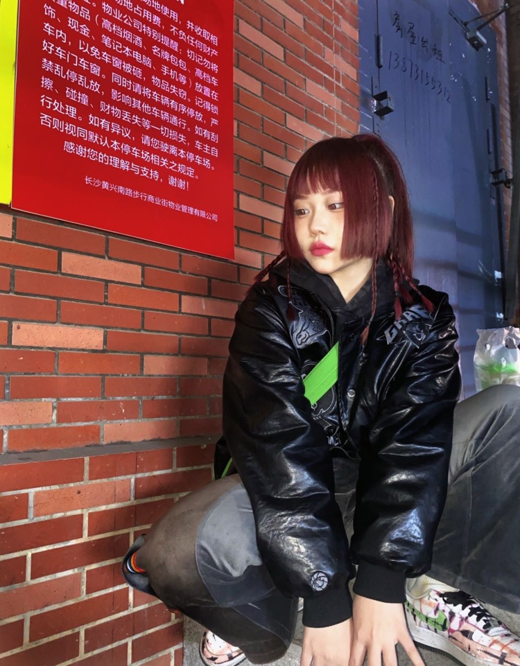 瑞可同学-湖南省·长沙市·岳麓区-抖音,***,微博-素人模特,学生,接寄拍,风格多样 不单一
可以拍照 vlog 短视频 拆箱视频 好物分享
会p图修图 剪辑
身高155 体重48kg 女