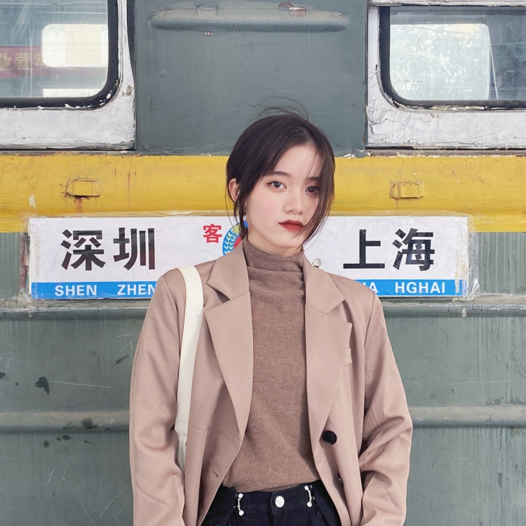 ºัºั-广东省·深圳市·宝安区-快手-接买家秀,寄拍,送拍。
身高158m 体重:83斤。
上班族,时间比较充裕。
可多种风格。