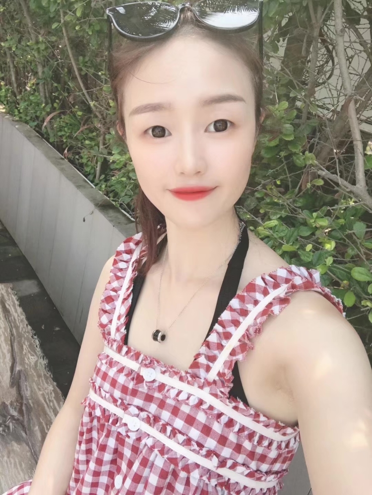 李曼燕-安徽省·合肥市·包河区-微博-大家好!我是合肥点点
喜欢网购,拍照好看,会修图,照片经常被选取为精选晒单,在实体服装店也做过,希望跟你一起合作!
身份:主播带货
年龄:27
身高:162CM
体重:43KG
微博粉丝750
坐标: