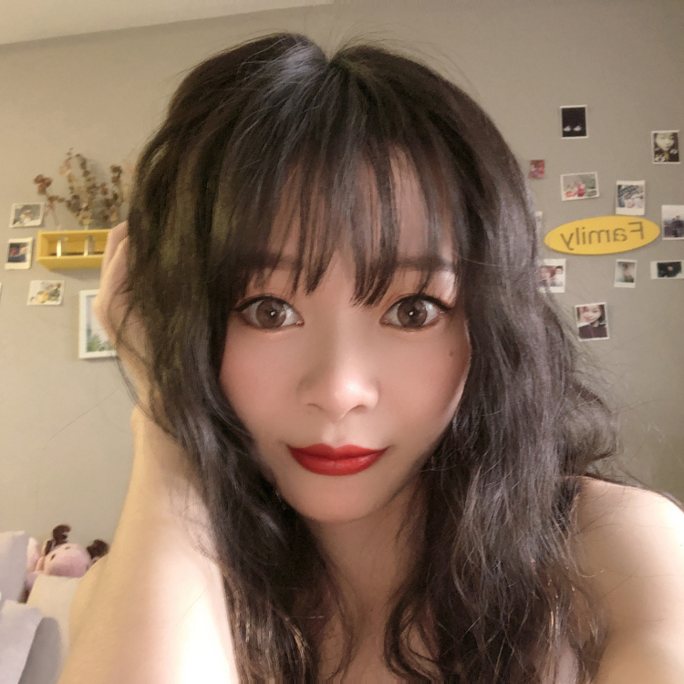 心悦心悦呀-重庆市·县·云阳县-*** 抖音-在线寄拍送拍接单,买家秀,衣服、裤子、帽子、鞋子、饰品等,身高158cm,体重44kg,鞋码36。