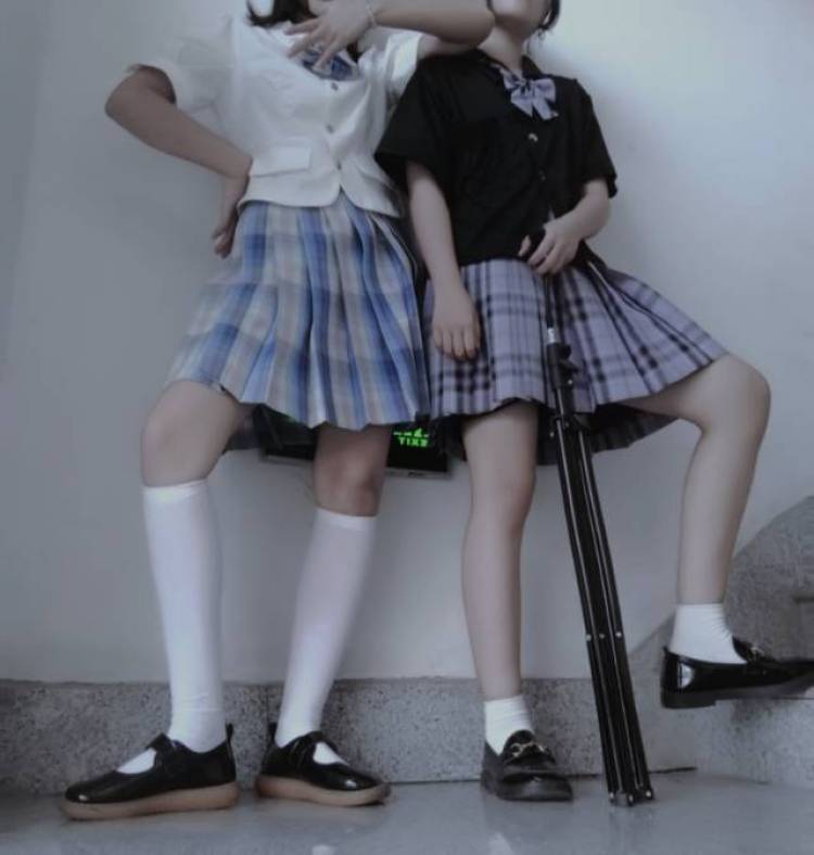 十六盆戏影花-山东省·东营市·东营区-抖音快手***-可拍衣服鞋子饰品等买家秀以及开箱测评,会拍照P图,可送拍,可寄拍,可写***种草笔记