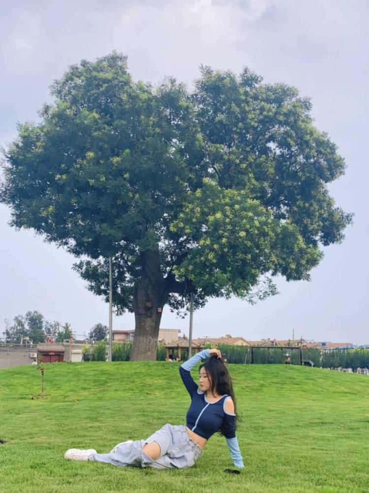 想吃麦旋风-河北省·廊坊市·三河市-抖音 微博 ***-一名学生可接寄拍买家秀等价格可商议时间充裕单反拍摄图足够清晰有意可以直接私聊