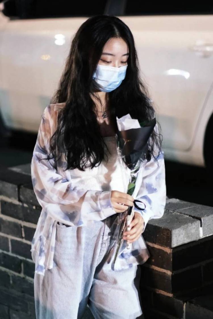 想吃麦旋风-河北省·廊坊市·三河市-抖音 微博 ***-一名学生可接寄拍买家秀等价格可商议时间充裕单反拍摄图足够清晰有意可以直接私聊