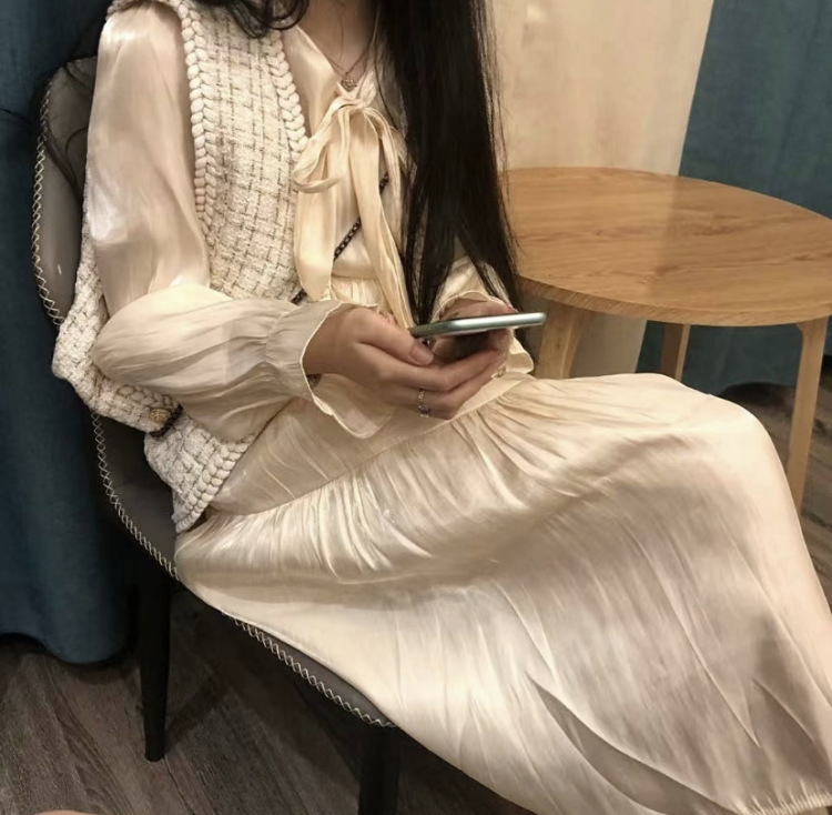 赴月观长安.-河南省·南阳市·桐柏县-抖音快手-接寄拍 会拍照身材比例好也会修图 身边的朋友都说我的照片好看妆容什么的都会什么风格都能驾驭的