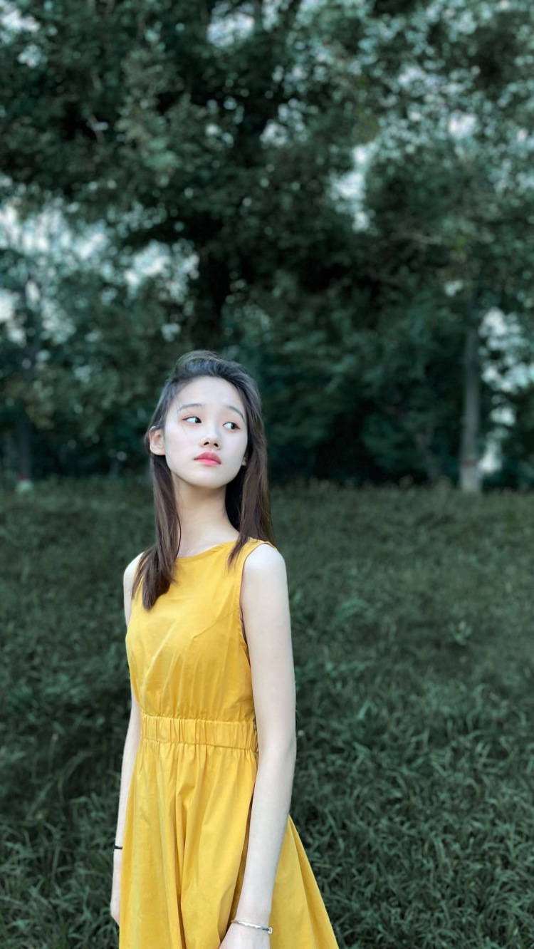 小胖-北京市·北京市·朝阳区--身高165cm，体重44kg
买家秀、淘宝种草、衣服寄拍、网拍、开箱测评种草、化妆品测评