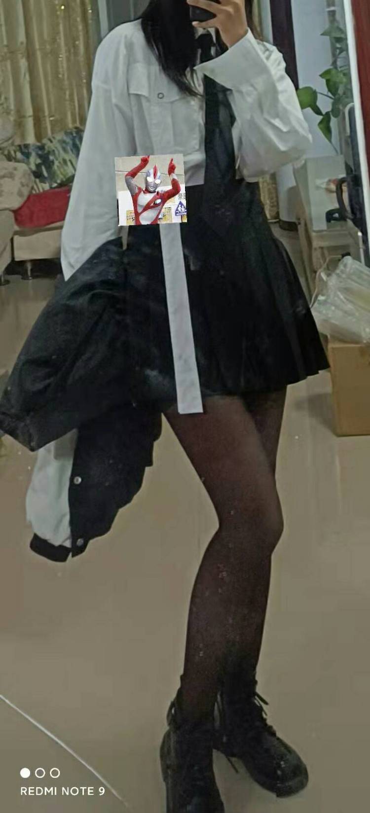 R。-河南省·平顶山市·新华区-快手 ***-可以拍衣服首饰之类的，身材是偏瘦，画画什么也都可以，开箱测评也接，时间星期六星期天充足，唱歌跳舞也学过，风格御姐萝莉也都ok！希望各位商家大大看看我！