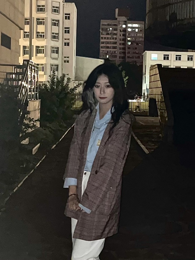 小崔同学:P-辽宁省·沈阳市·和平区-抖音 *** 快手-大家好！我是小崔同学
可接寄拍 送拍等 服装饰品美妆护肤皆可
风格多样
效率性完成 保质保量
有接寄拍经验
欢迎合作 
身份：学生
年龄：20
身高：172CM
体重：50KG
粉丝：4243
坐标：