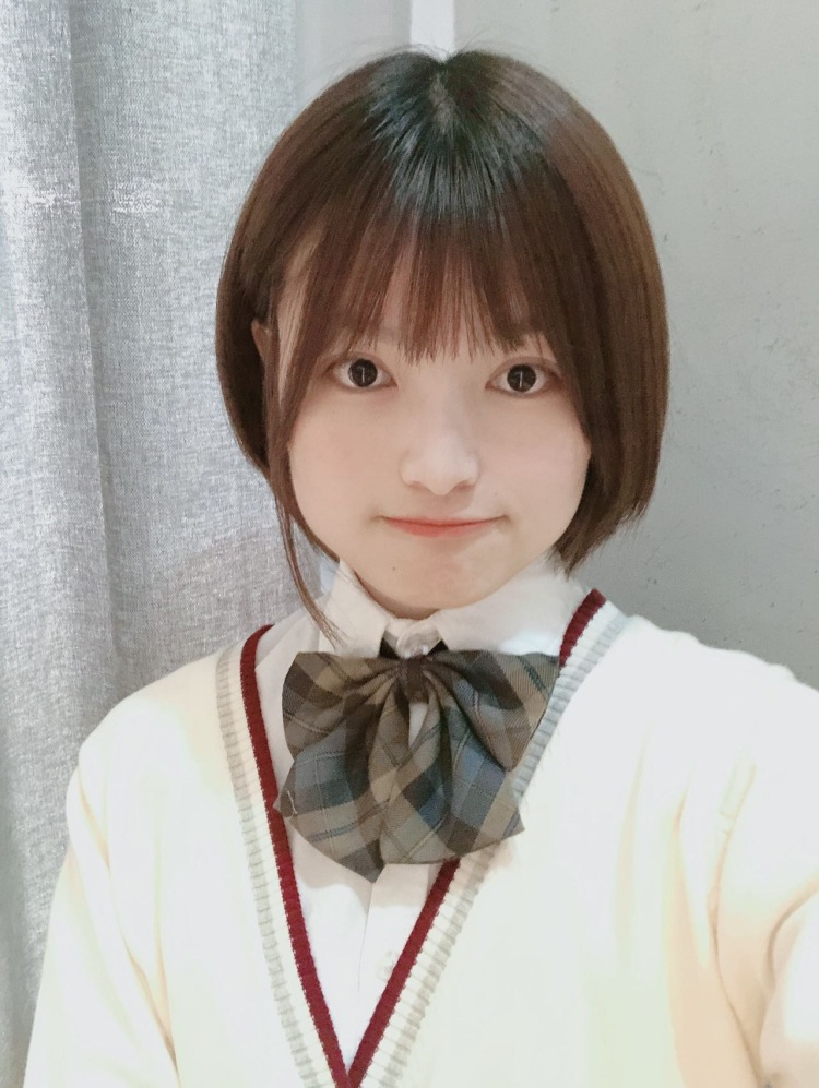 YUI-湖北省·武汉市·东西湖区--买家秀 甜系少女系类的服装拍摄 产品试用 ***探店打卡 等都可以 爱好拍照 会p图剪小视频