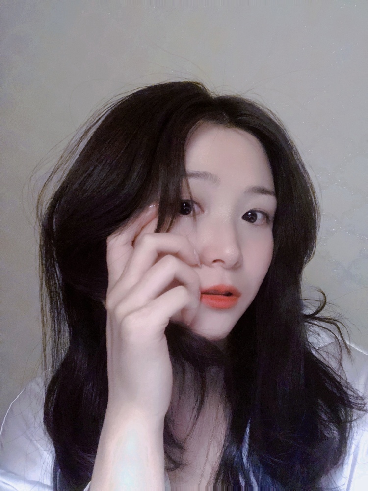 捧着风的少女-陕西省·西安市·未央区--买家秀 寄拍模特 探店打卡 开箱测评  免费试用  种草笔记📒都🉑️
风格多变 本人性格开朗活泼 热爱生活 爱好唱歌 工作认真 效率快 希望各位老板看看我！！