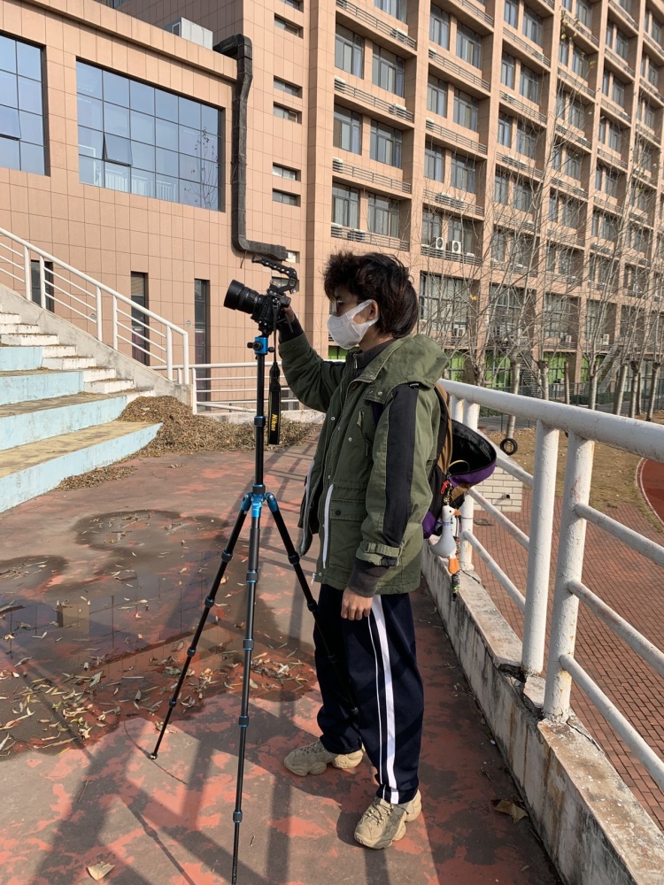 小林子-广东省·深圳市·福田区--本人摄影爱好者,玩摄影已有四年时间,会熟悉操作使用相机,希望能找到一个长期合作的寄拍商家。