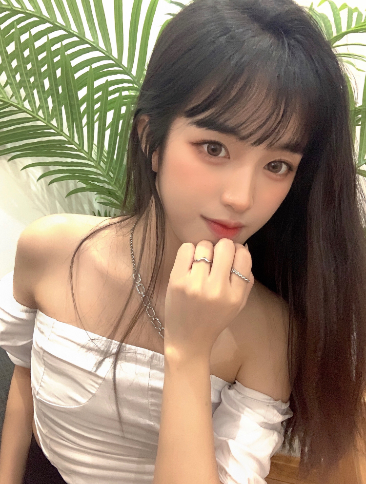 --广东省·汕头市·濠江区--新手小白接单，愿意沟通学习，爱好拍照，接寄拍，试用各类产品，配合度高！