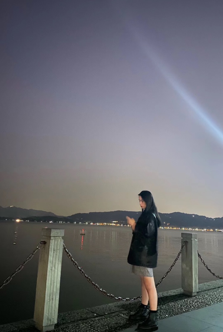 鱼噗噗-浙江省·宁波市·海曙区-抖音-资料
模特:鱼噗噗
身高:168cm
体重:58kg
拍摄:iPhone X、12 PRO MAX
寄拍📷:买家秀|详情页等
🉑️接:衣服|鞋子|饰品|化妆品等
出图时间相对自由
会拍会修✅