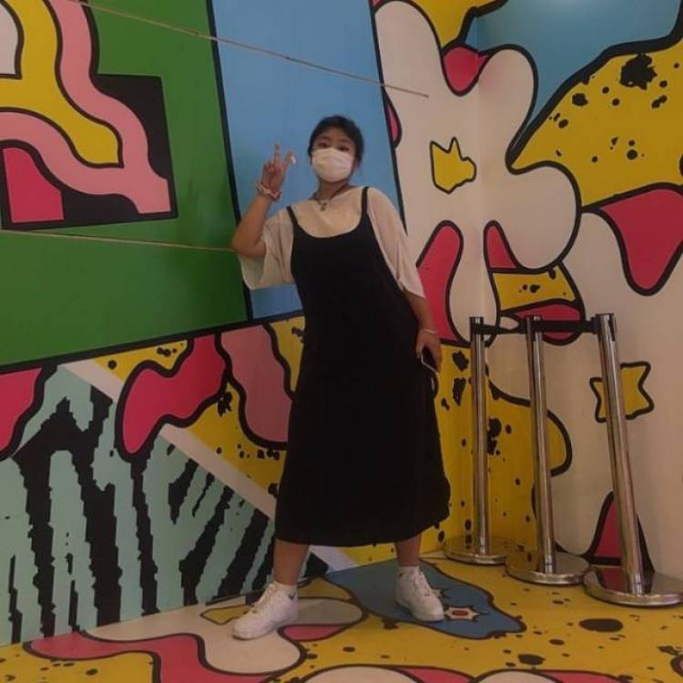 Vinnie-福建省·福州市·永泰县-抖音，***-是一名喜欢打篮球的大码梨型身材的女孩，欧美风，可爱风，运动风都可以驾驭哦！欢迎合作！