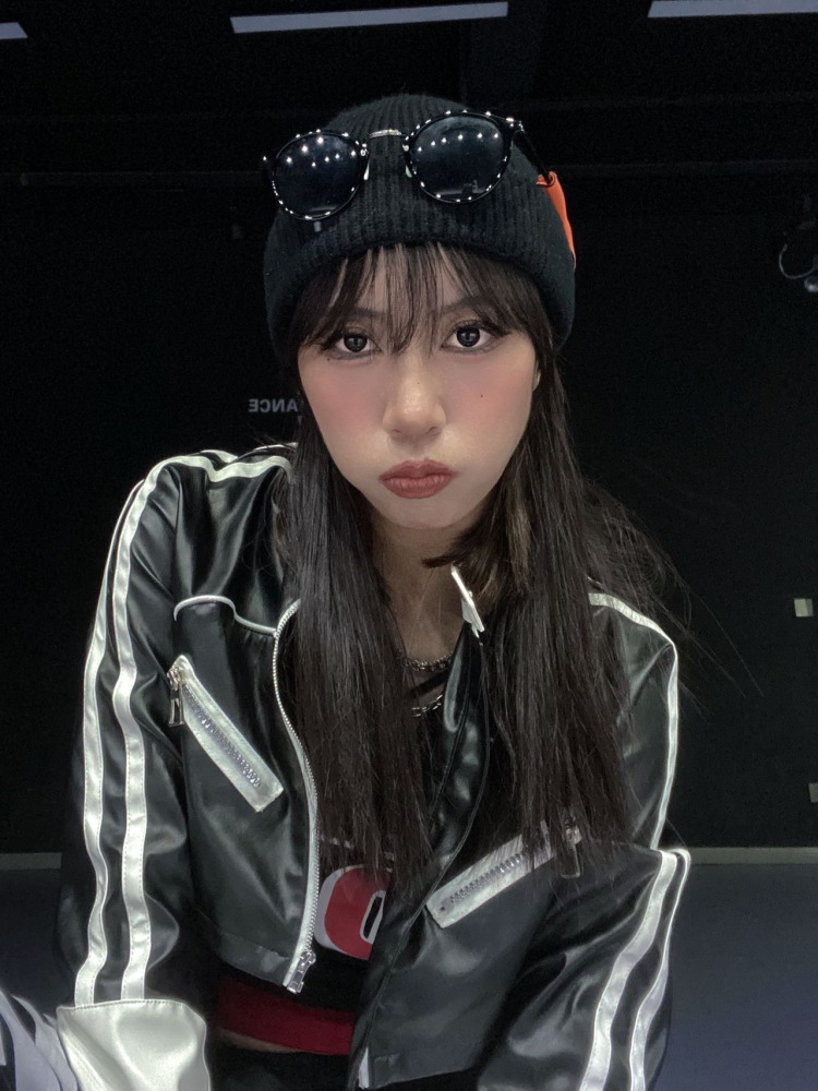 Ashley🐰阿笙-浙江省·金华市·义乌市-抖音-身高167
体重49
有拍摄经验会修图，可做寄拍模特买家秀，淘宝种草开箱测评等，也可接短视频拍摄，会会拍摄剪辑