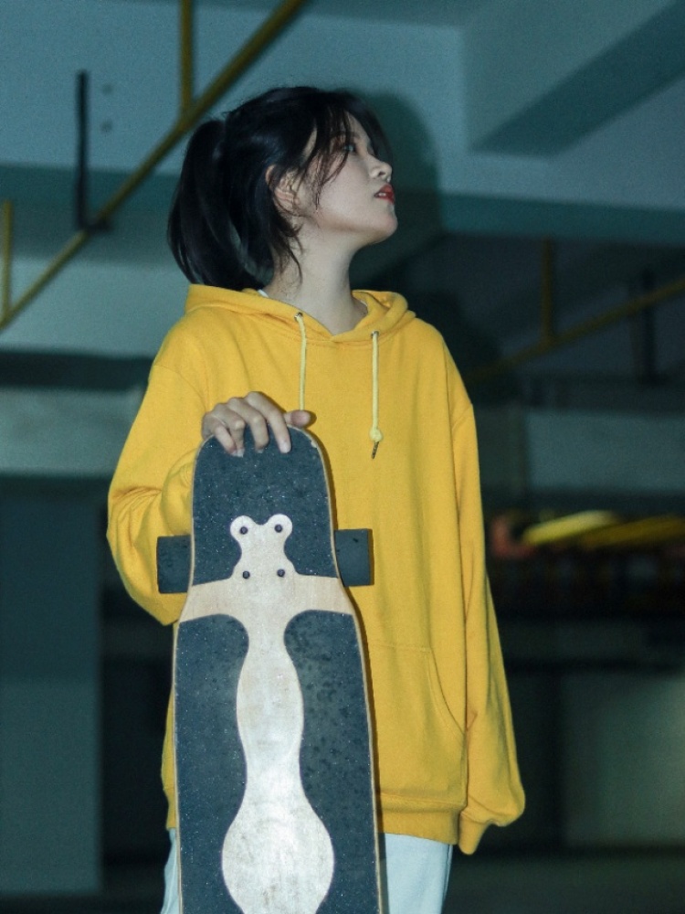 blue-浙江省·绍兴市·诸暨市--166cm,110斤,会摄影,精修图,风格中性为主。可细谈其他风格