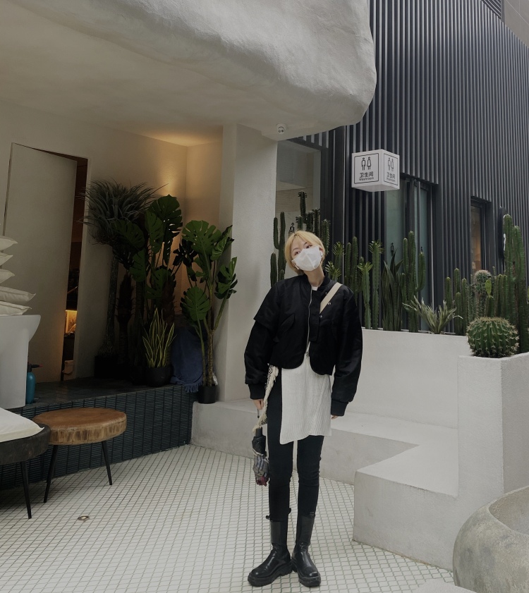 ᴇʟɪᴀᴜᴋ-陕西省·西安市·雁塔区--🉑️接全国范围的买家秀、寄拍模特、喜欢拍照擅长ps
身高:167cm 体重:55kg