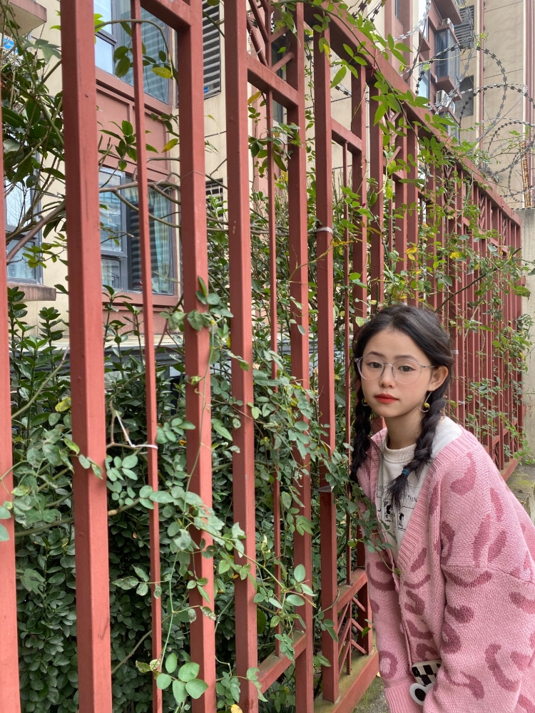 鹿橘ฅฅ-重庆市·重庆市·沙坪坝区--可接受寄拍模特拍摄
身高150 体重80
会P图 接受任意风格