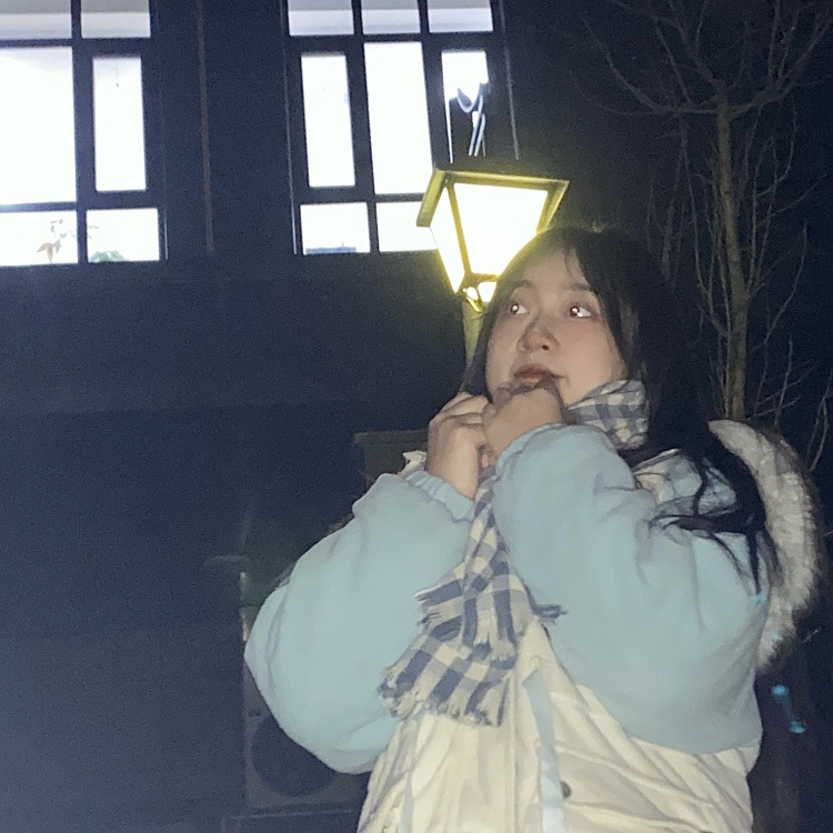 不要捏我脸啦-甘肃省·天水市·秦州区--舞蹈生
寄拍有需要的联系我🉑️衣服,鞋子,护肤品,化妆品零食都可以,骗子勿扰